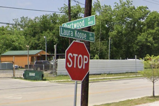 Rifle-Toting Driver Guns Down Man at North Houston Intersection