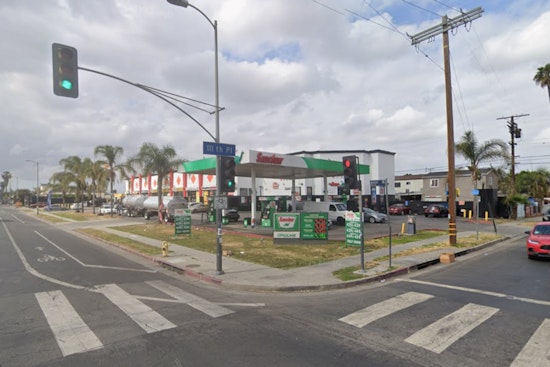 Rifle-Toting Duo Cleans Out South L.A. Sinclair In Late-Night Heist
