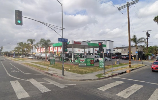 Rifle-Toting Duo Cleans Out South L.A. Sinclair In Late-Night Heist