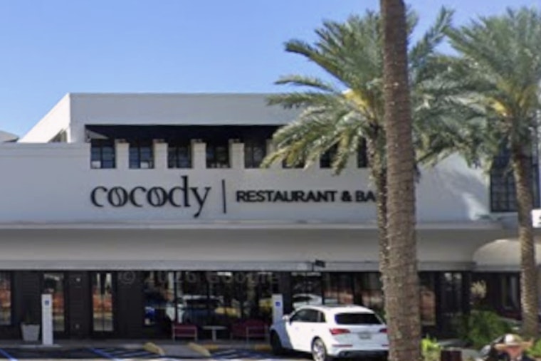 River Oaks Hotspot Roasted After Women Say Short Dresses Got Them Bounced