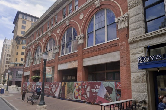 River Walk Eyesore as Historic Book Building Sits Empty and City Loses Patience