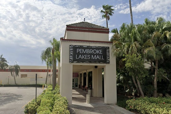 Roach In The Bourbon Chicken: Pembroke Pines Mall Diner’s Gross Find Triggers Counter Shutdown