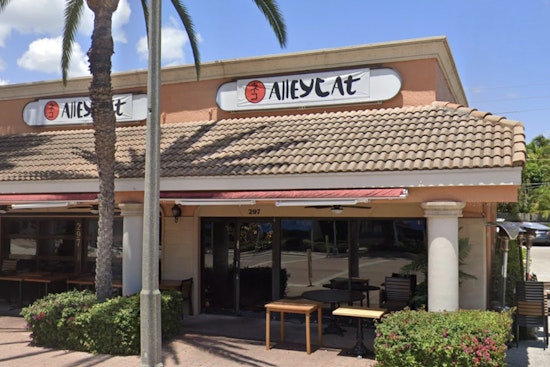 Roach Raids Rock Palm Beach County as State Slams Shut Two Eateries