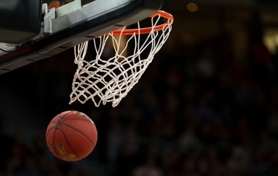 Rockets Stave Off Sweep, Beat Lakers 115-96