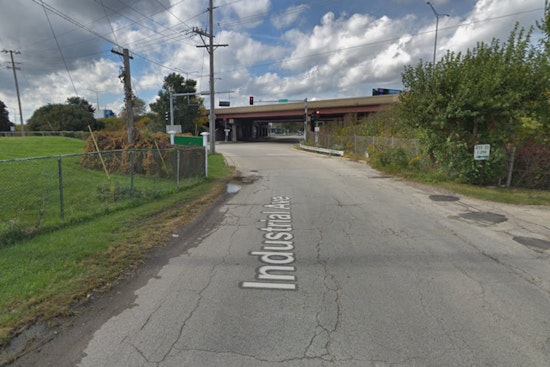 Rolling Meadows Teen Dies After Car Plunges Into Industrial Park Basin