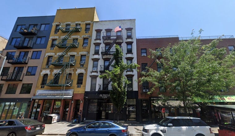 Rooftop Racket Has Manhattan Tenants Taking Landlords To Court