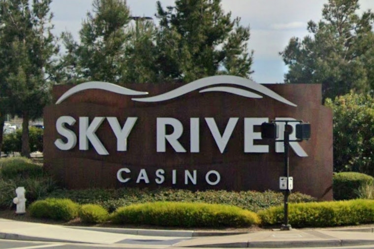 Runaway Balloon Smacks Sky River Casino During Elk Grove Hotel Groundbreaking