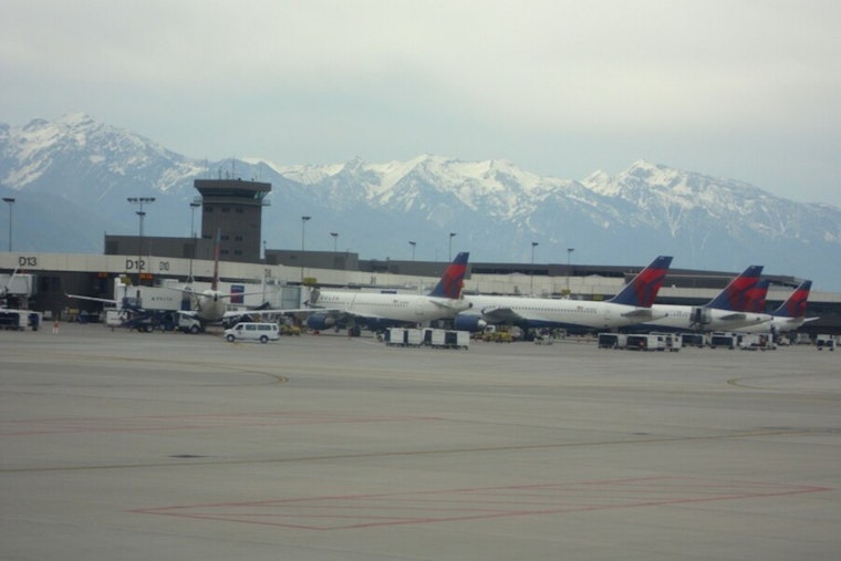 Salt Lake TSA Vet Walks Off Job After Paychecks Vanish