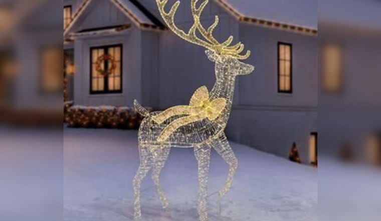 Sam's Club Shoppers Told To Unplug Smoky Reindeer Stat