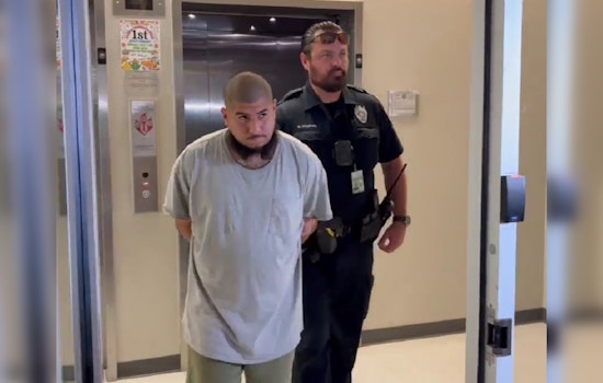 Gas-Stop Good Samaritan Helps Cops Nab Man After Disturbing Child Porn Texts