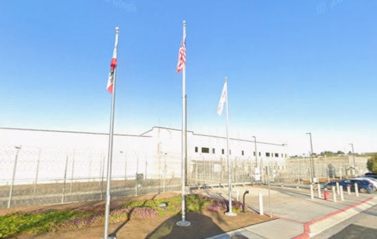 San Diego Reps Blast ‘Prisonlike’ Otay Mesa Migrant Lockup After Inside Tour