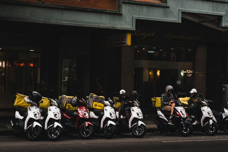 Seattle’s Big Delivery Pay Hike Vanishes Before Drivers See It