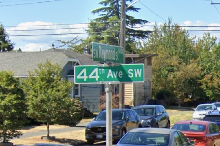 West Seattle’s 44th Ave SW Choked Off as House Fire Triggers Major Response