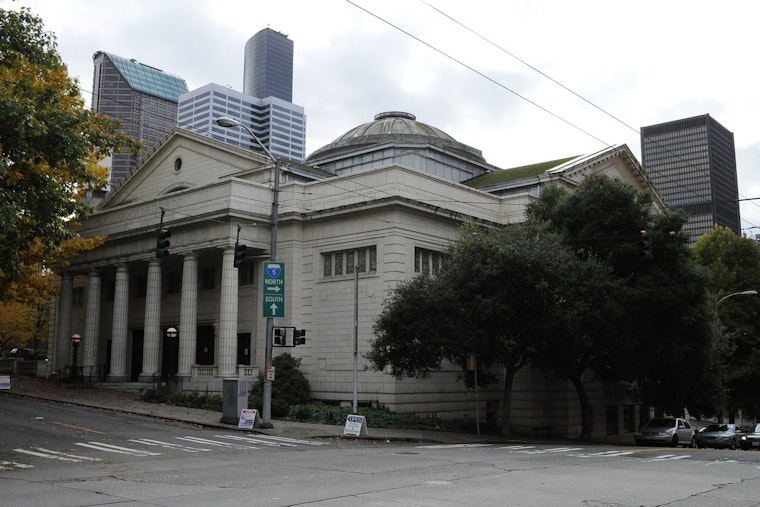 Seattle Fundraiser Chaos: Pro-Palestinian Protest Ends With Three Arrests Outside Town Hall