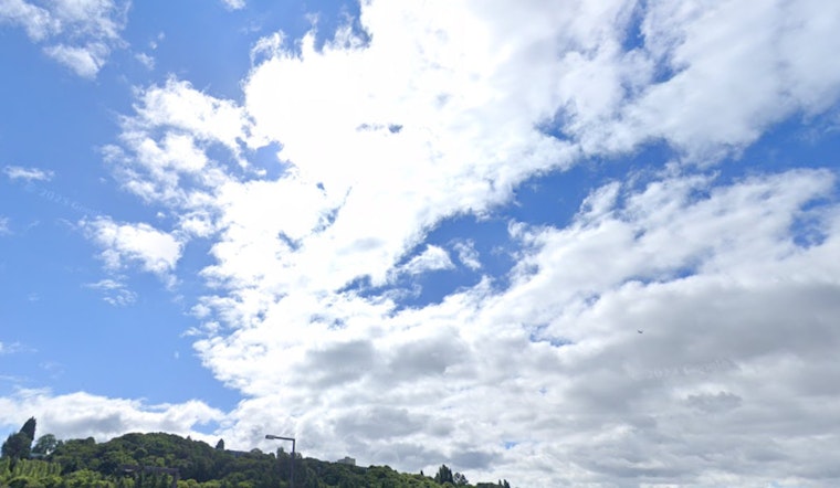 Seattle Scrambles To Savor Last Sunny Day Before Midweek Soaker