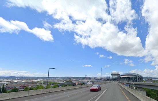 Seattle Shivers At Sunrise, Then Basks In Weekend Warm-Up