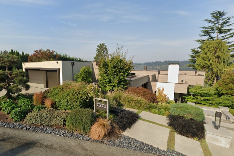 Seattle Sports Investor’s Mercer Island Waterfront Stunner Lists For $16.5M