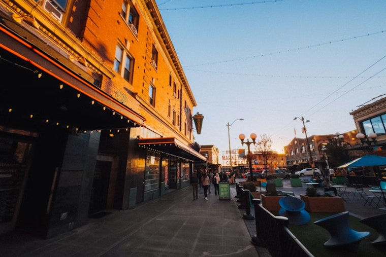 Seattle Storefronts Finally Show A Pulse Again