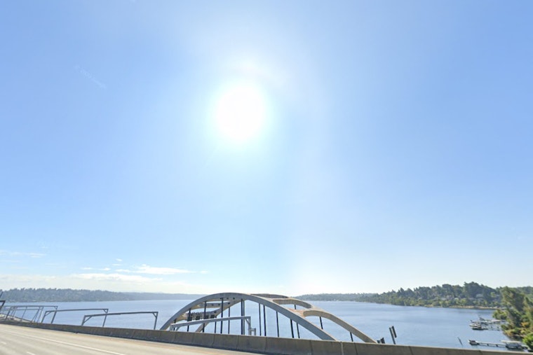 Seattle Wakes Up Chilly, Weekend Heat Ready To Pounce