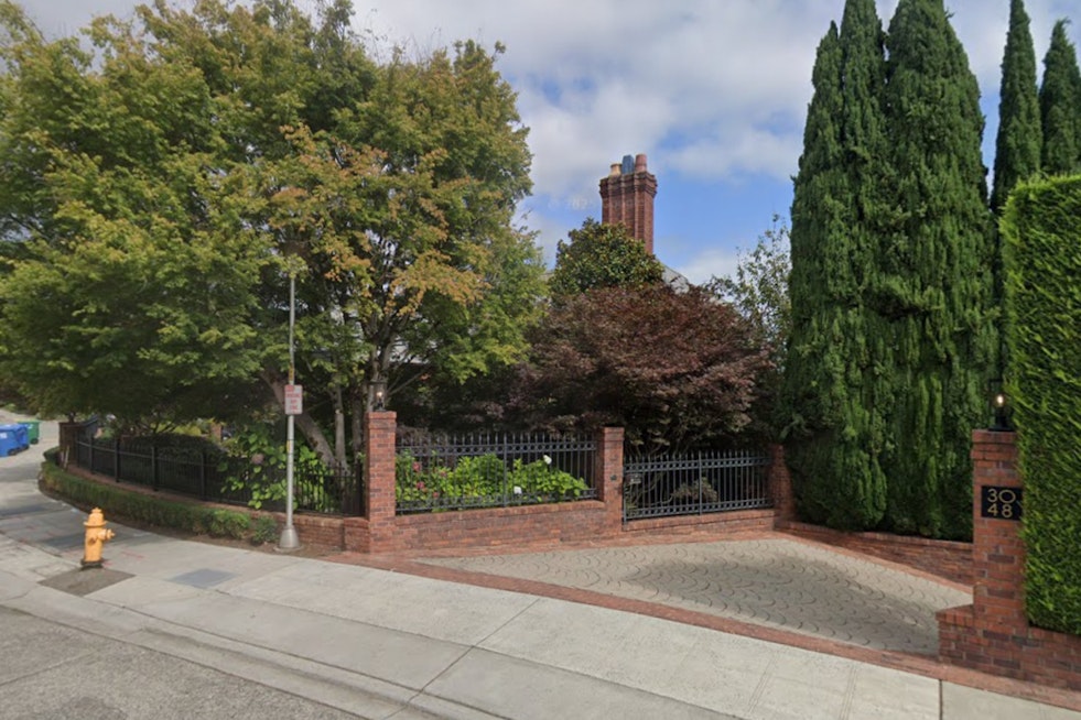 Secret $14 Million Splash For Laurelhurst Lakefront Estate