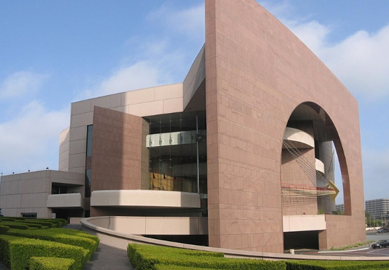 Segerstrom Center Celebrates 40th With Hispanic Initiative