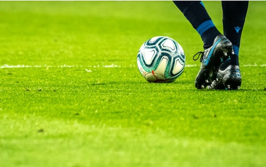 Sergi Palencia Pelted With Drinks At BMO Stadium