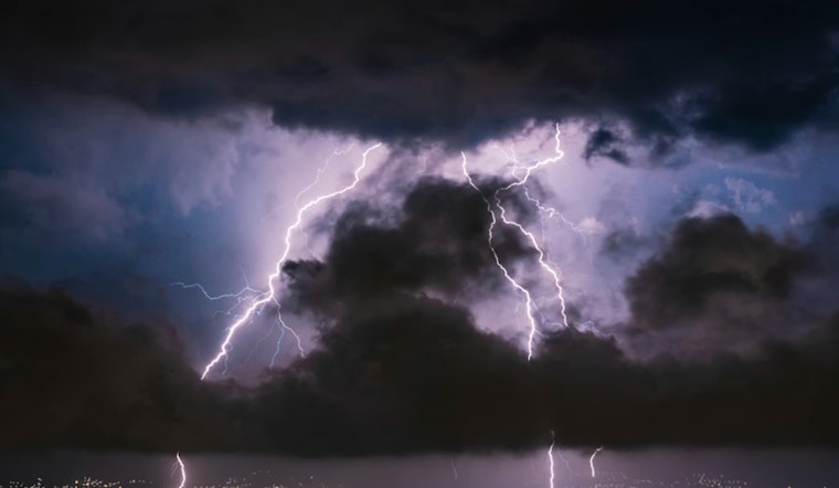 Ping‑Pong Hail and 70‑Mph Winds Rattle Walworth, Waukesha and Rock Counties