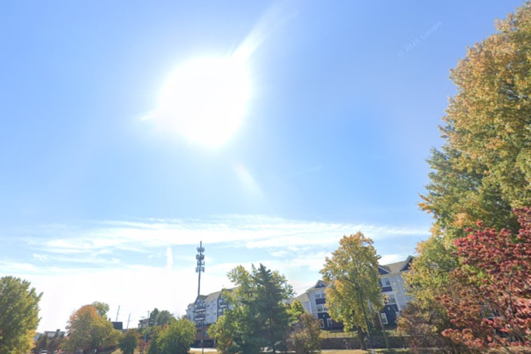 Sin City Sizzles Early as Weekend Heat Bears Down