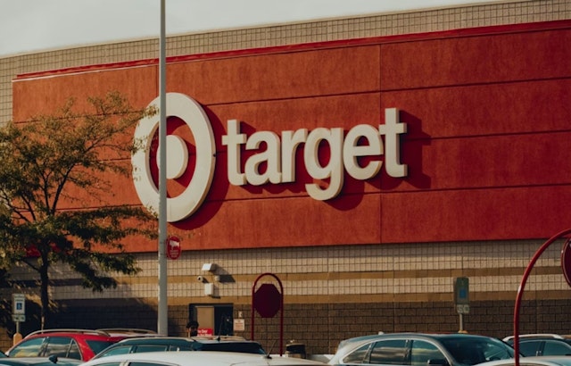 SoCal Shopper’s ‘800 Thread Count’ Target Sheets Spark Legal Showdown After Court Revival