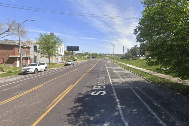 South Broadway Trash Truck Crash Leaves Pedestrian Dead