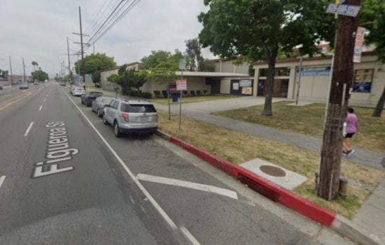 South LA Parents Say Freeway Encampment Turns Kids’ Walk To School Into A Gauntlet