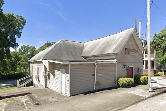 Southwest Atlanta Church Blaze Rips Through Roof Of Full Gospel Temple
