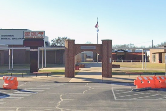 Sperry Powerless After Suspected Drunk Driver Slams Pole, Shuts Schools
