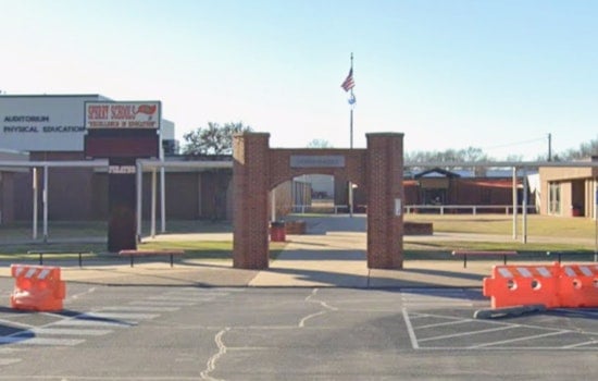 Sperry Powerless After Suspected Drunk Driver Slams Pole, Shuts Schools