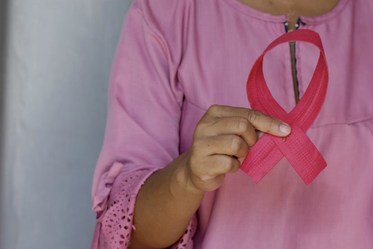 St. Louis Docs Sound Alarm as Breast Cancer Creeps Up in Younger Women