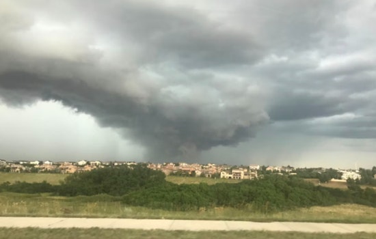 St. Louis Ducks For Cover Under Tornado Warning