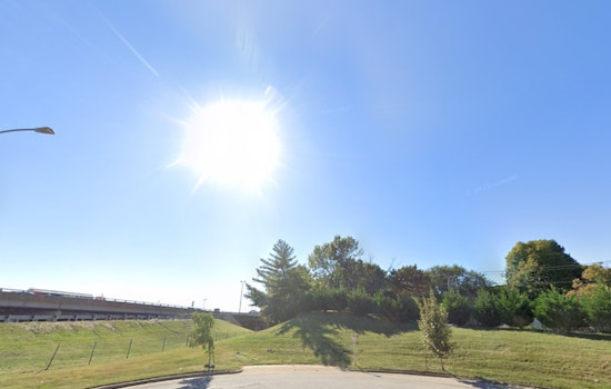 St. Louis Soaks Up Sun Before Surprise Overnight Snow Tease