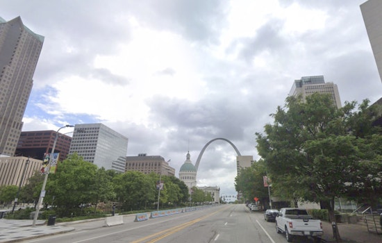 St. Louis Wakes To Slushy Chill, Then Rockets Into Midweek 70s