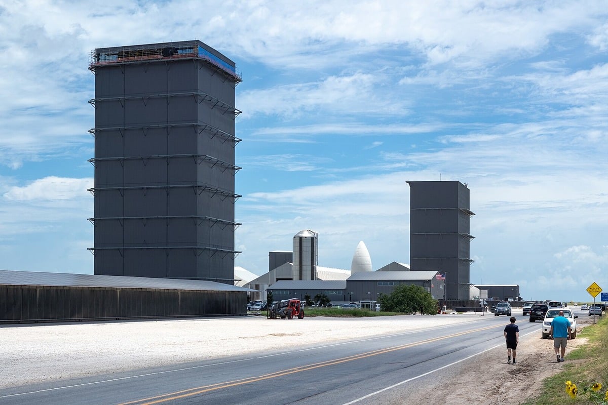 Starbase Locals Brace as Supercharged Starship V3 Eyes May Blastoff