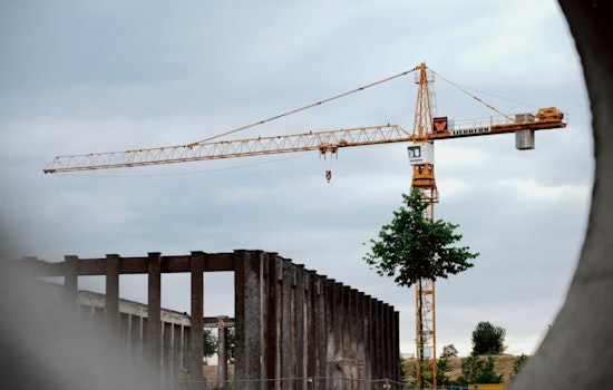 Steel Invades SoDo As $300 Million Amtrak Hub Roars Past Halfway Mark