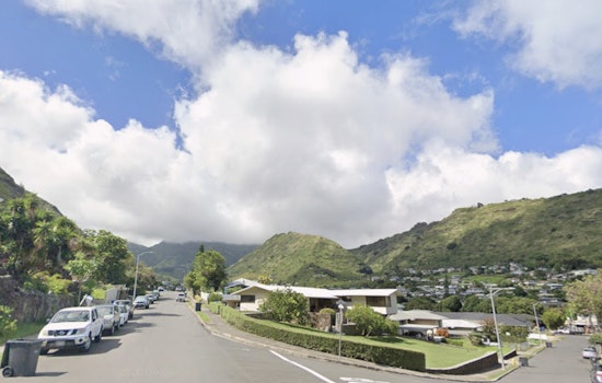Sticky Skies, Sneaky Showers Keep Honolulu On Its Toes