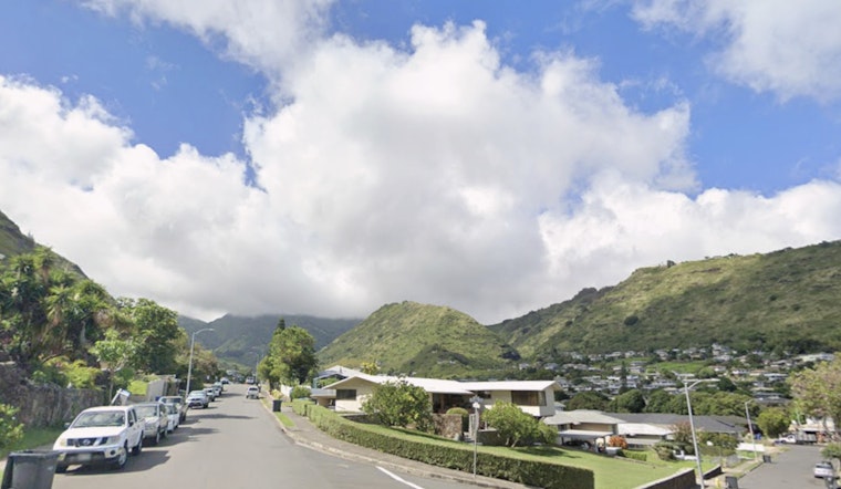 Sticky Skies, Sneaky Showers Keep Honolulu On Its Toes