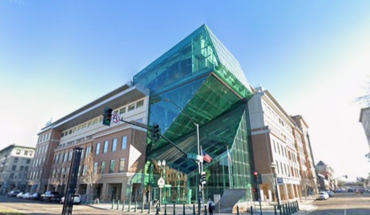 Stockton Bets On New Tower To Stop Fliers From Fleeing Town