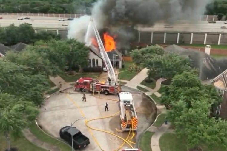 Riverpark House Inferno Chokes Sugar Land Street, Residents Walk Away