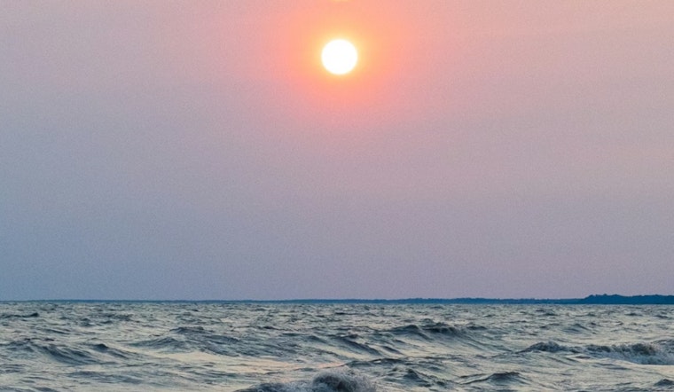 Sun and Risky Seas Tampa Bay Boaters Face Breezy Start to the Week