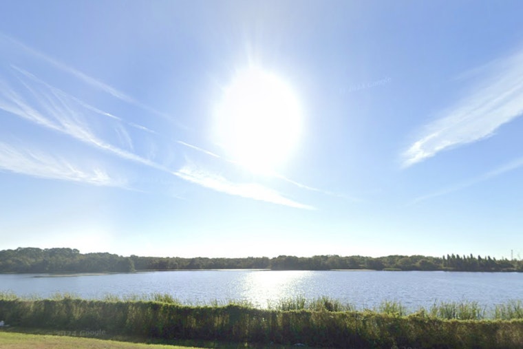 Sun-Sizzled Tampa Swelters While Drought Puts Rain on Hold