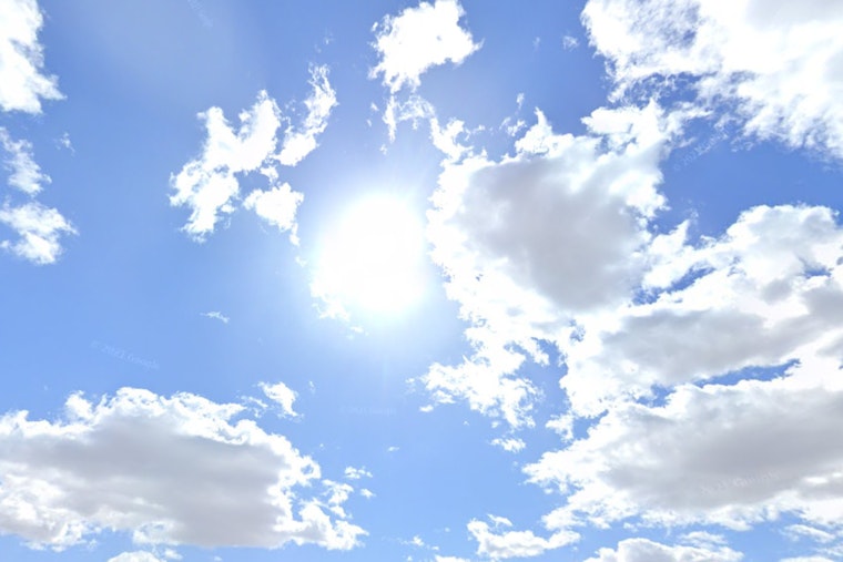 Sun-Soaked Comeback: Seasonal Heat Muscles Back Into Phoenix