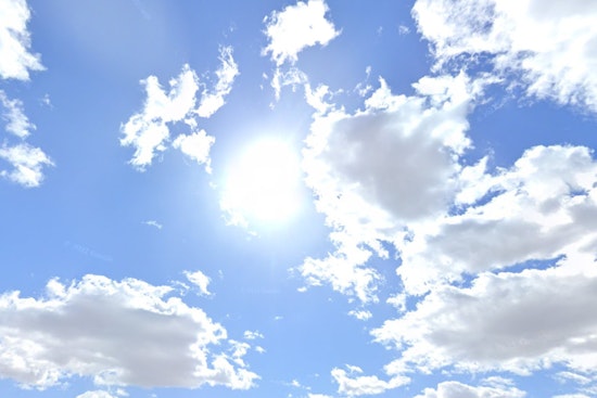 Sun-Soaked Comeback: Seasonal Heat Muscles Back Into Phoenix