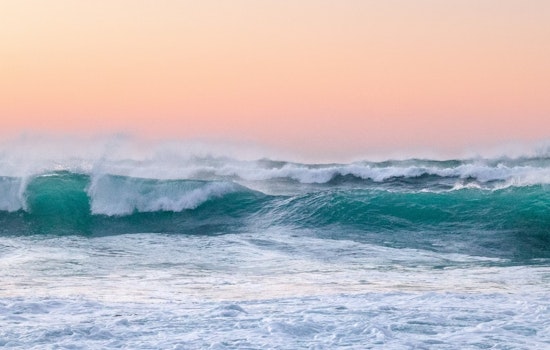 Surf’s Up Stay Back as High Advisory Slams South Shores Statewide