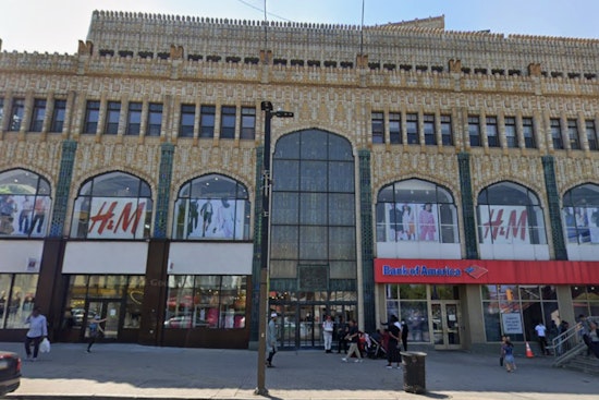 Sweat And Screens Shake Up 69th Street In Upper Darby